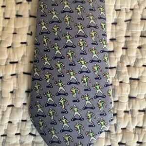 Vineyard Vines Blue and Green Football Tie